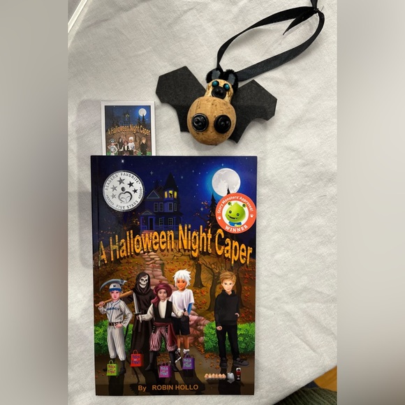 Meet your Posher, Robin - Picture 4 of 7